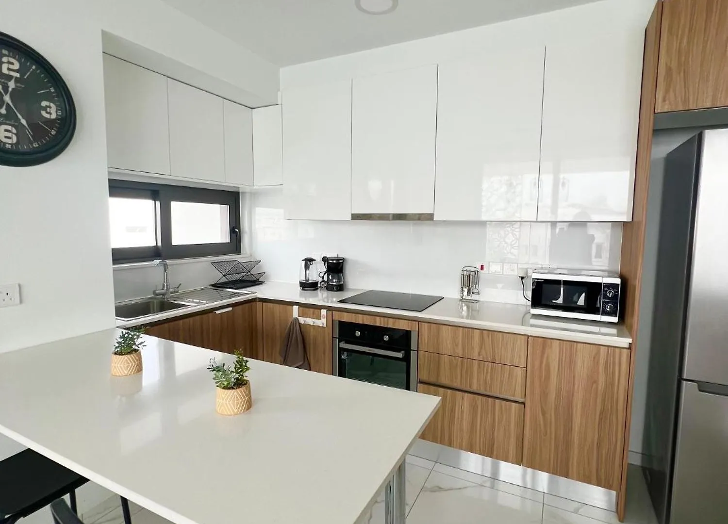 Azul Marina Apartment Larnaca