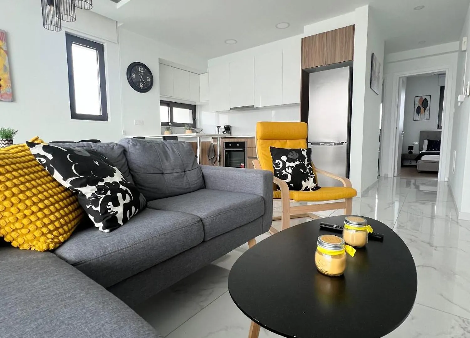 Azul Marina Apartment Larnaca